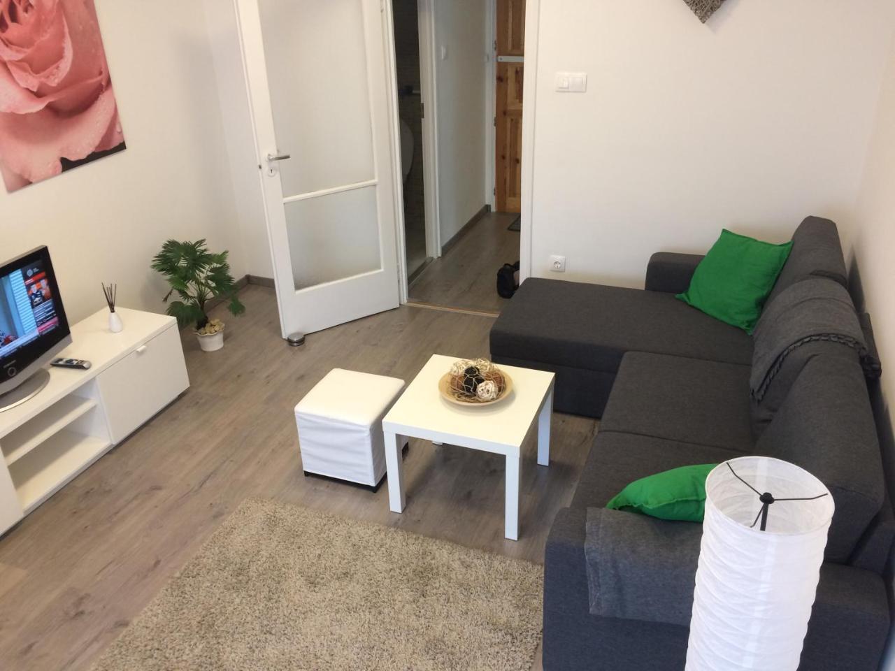 Wanderer 1 Apartamento Debrecen Exterior foto