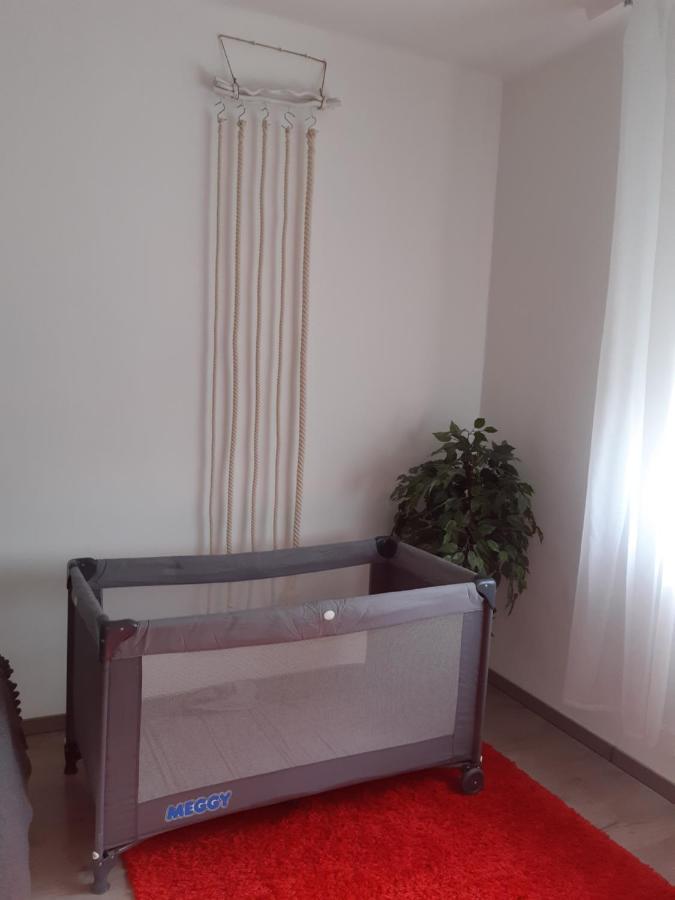 Wanderer 1 Apartamento Debrecen Exterior foto